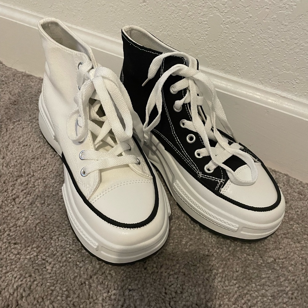 Converse 6 1/2 wide